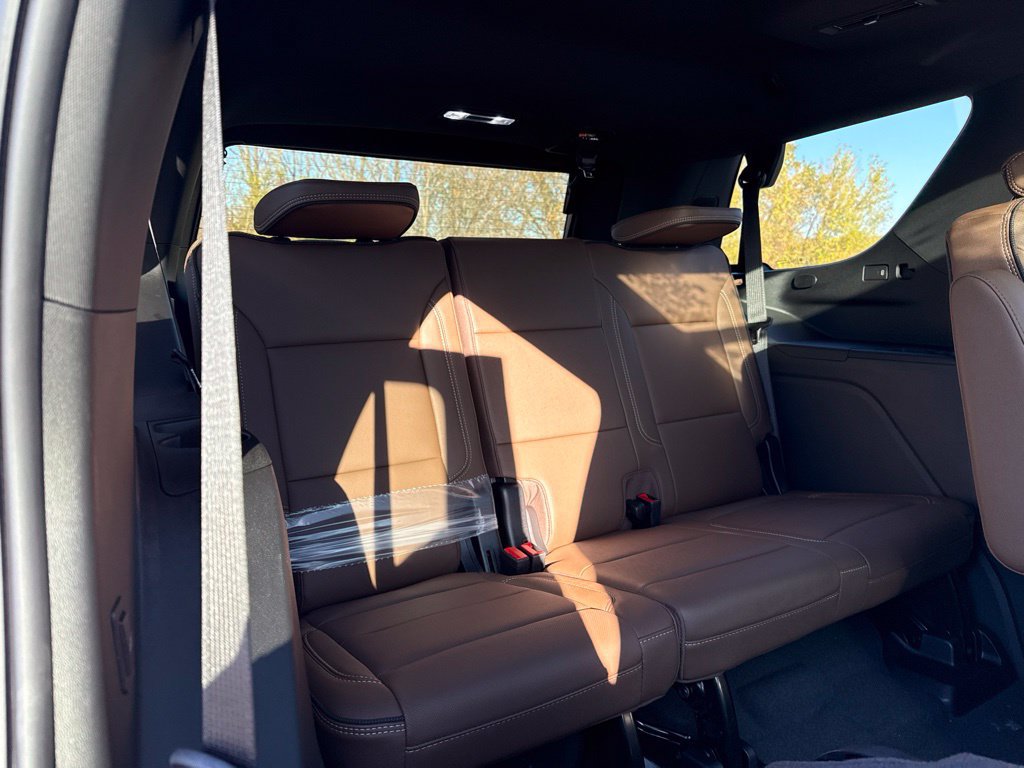 2027 Chevrolet Tahoe High Country - Photo 15