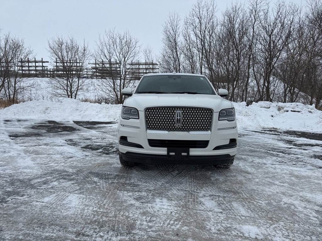 Used 2024 Lincoln Navigator Reserve