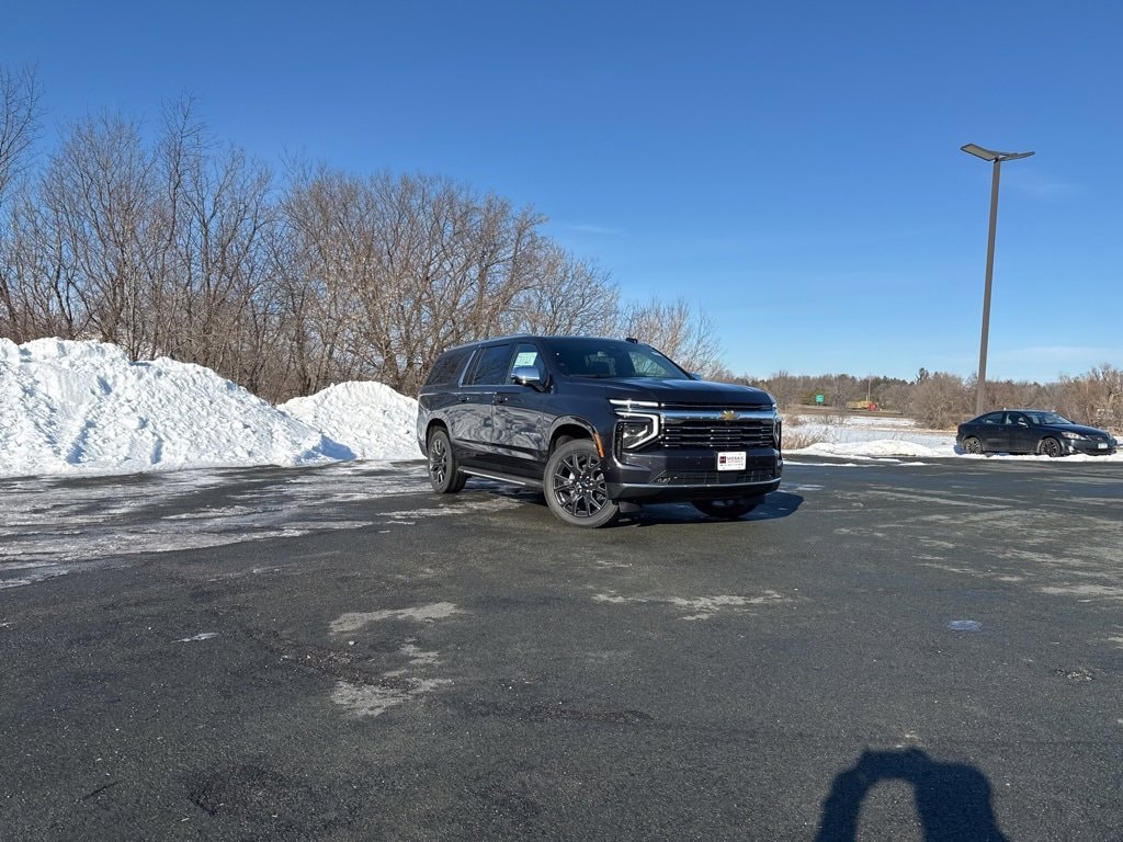 2026 Chevrolet Suburban Premier's photo