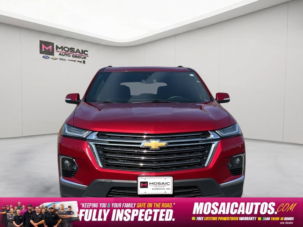 Used 2023 Chevrolet Traverse LT Cloth SUV
