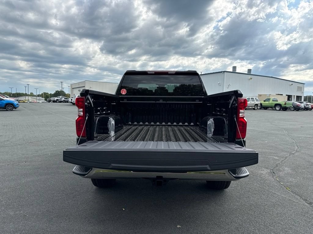 2026 Chevrolet Silverado 1500 LT - Photo 19