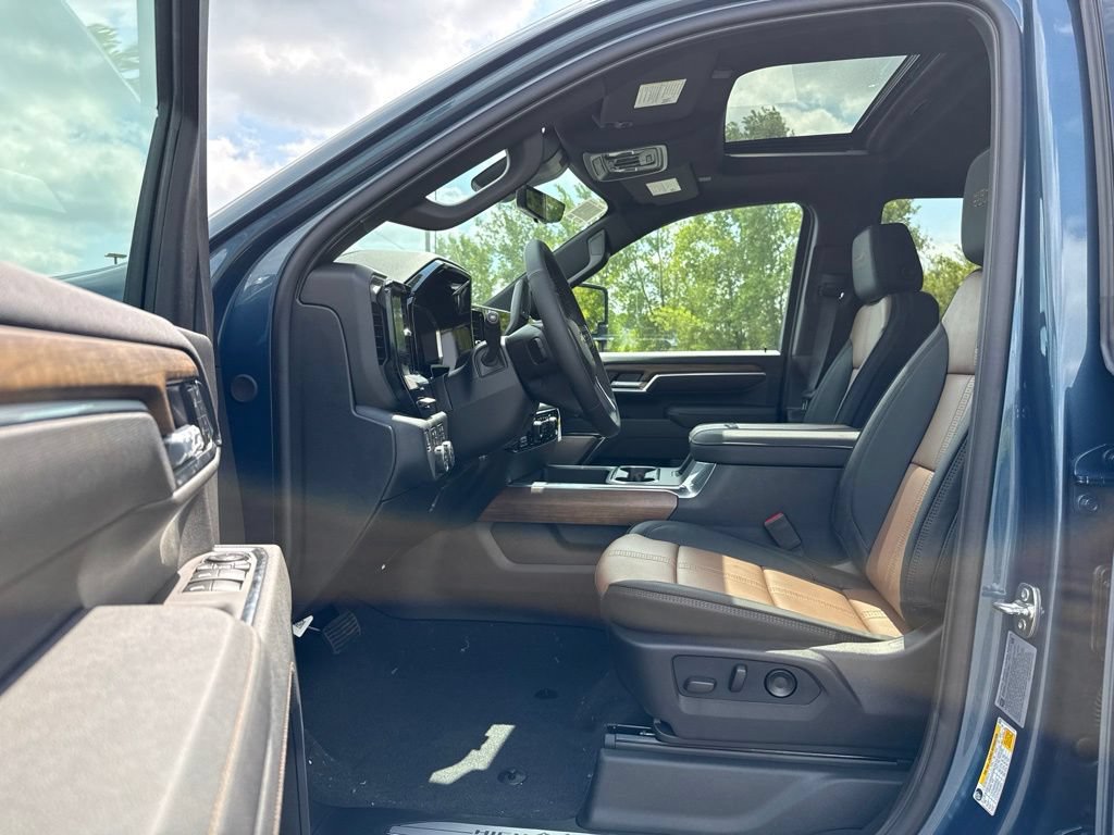 2026 Chevrolet Silverado 3500HD High Country - Photo 26