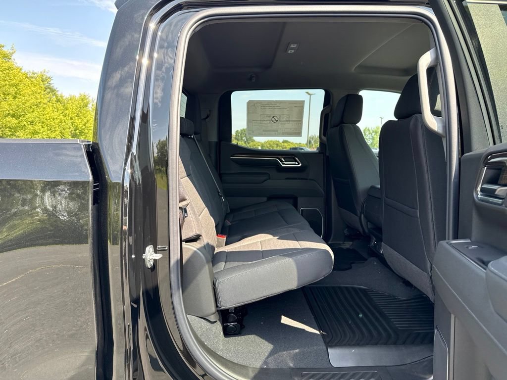 2026 Chevrolet Silverado 1500 LT - Photo 13