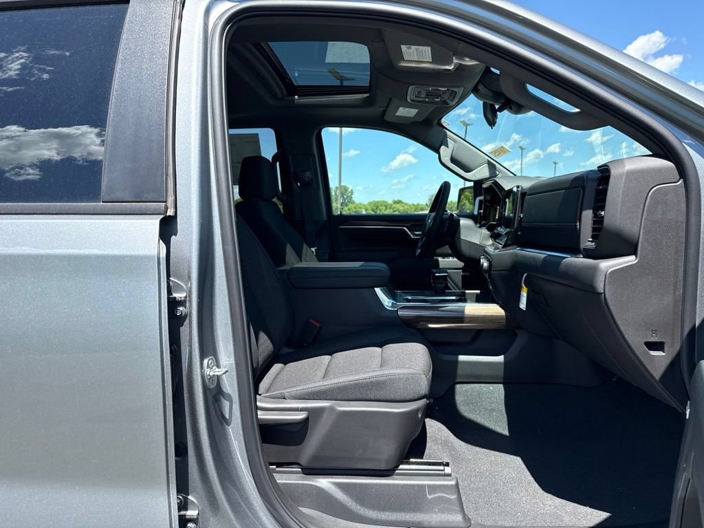 2026 Chevrolet Silverado 1500 RST - Photo 10