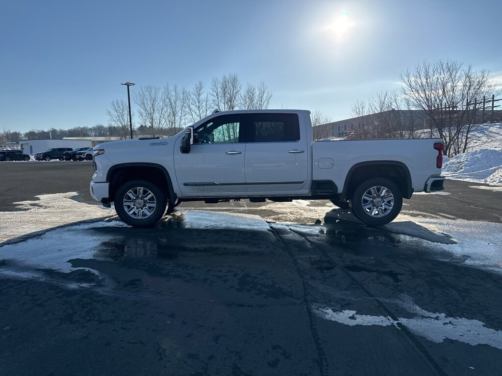 Used 2024 Chevrolet Silverado 3500 HD High Country Truck