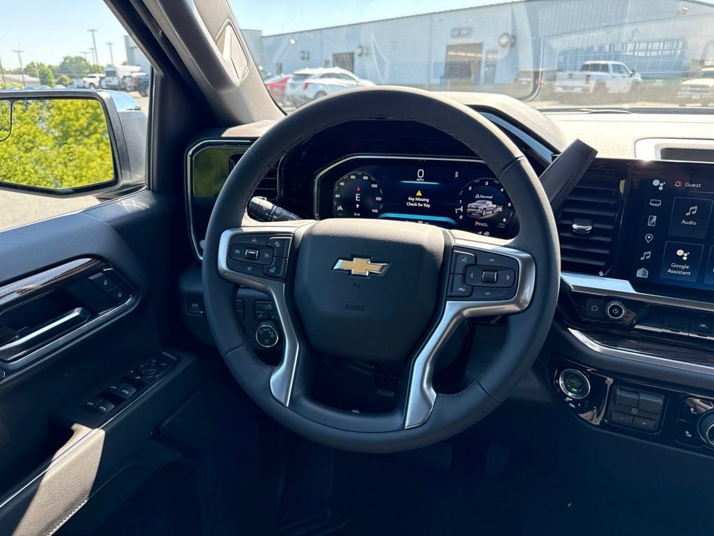 2026 Chevrolet Silverado 1500 LT - Photo 15