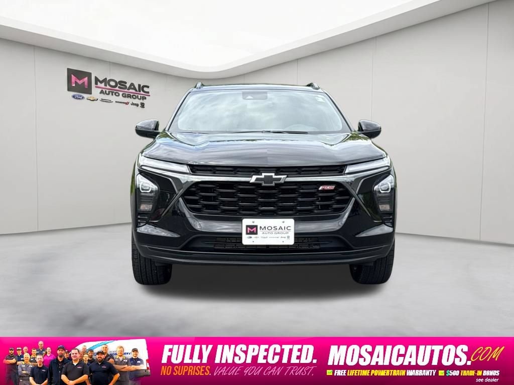Used 2025 Chevrolet Trax 2RS SUV