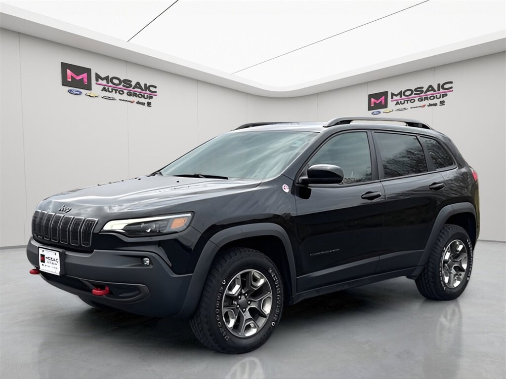 Used 2019 Jeep Cherokee Trailhawk