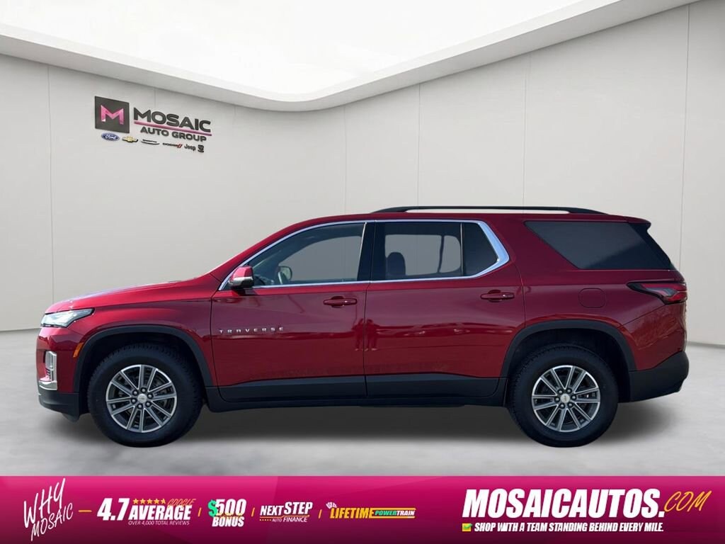 Used 2023 Chevrolet Traverse LT Cloth SUV