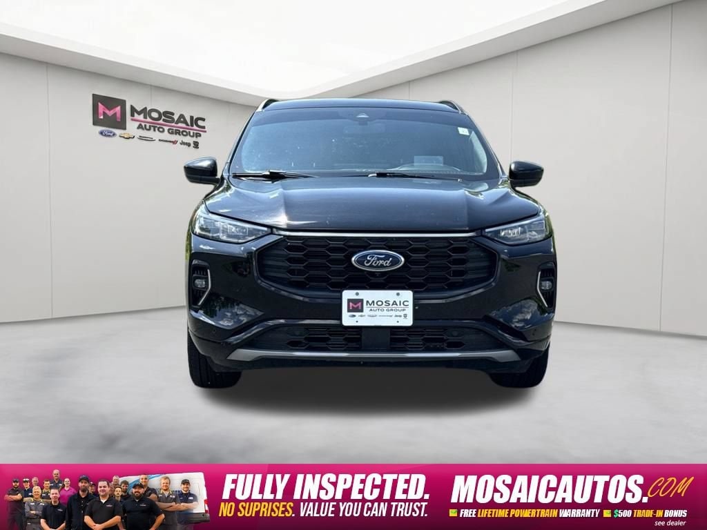 Used 2023 Ford Escape ST-Line Elite with VIN 1FMCU9PA7PUA34147 for sale in Zumbrota, Minnesota