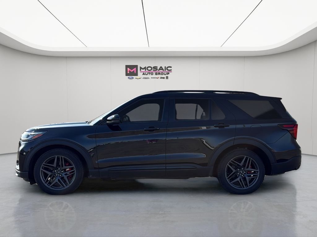 Used 2025 Ford Explorer ST SUV