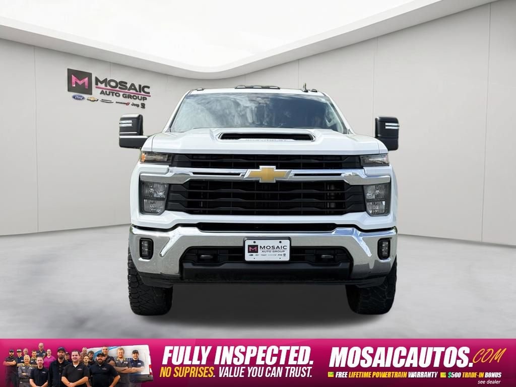 Used 2024 Chevrolet Silverado 2500HD LT with VIN 1GC4YNE71RF118095 for sale in Zumbrota, Minnesota