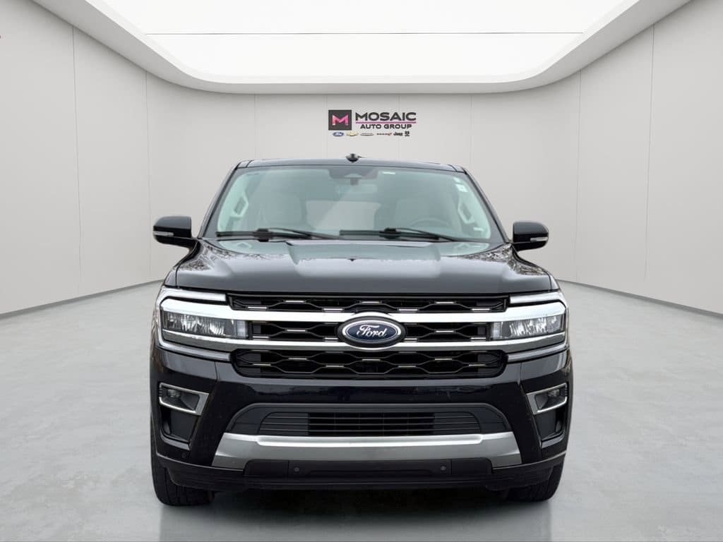 Used 2024 Ford Expedition Limited with VIN 1FMJK2A83REA57917 for sale in Zumbrota, Minnesota