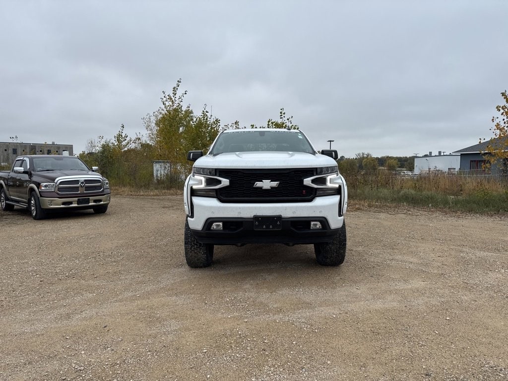 Used 2022 Chevrolet Silverado 1500 Limited RST with VIN 1GCUYEED1NZ162760 for sale in Zumbrota, Minnesota