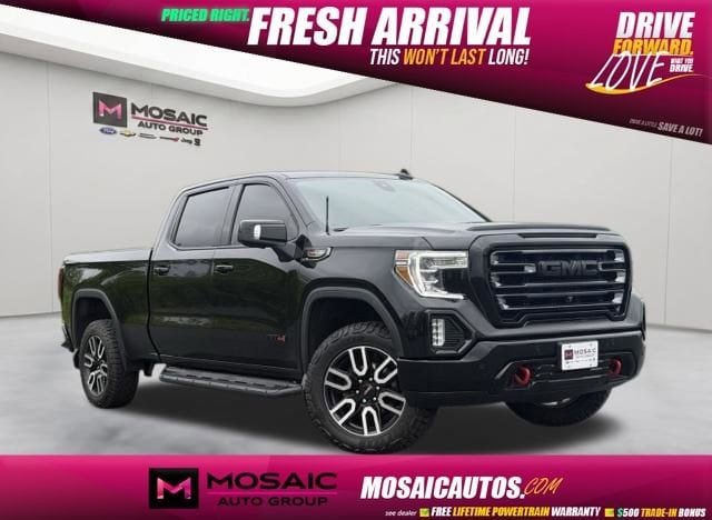 2021 GMC Sierra AT4 4WD Crew Cab Short Box's photo