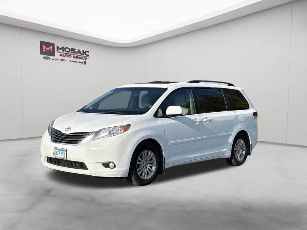 Used 2014 Toyota Sienna XLE Van