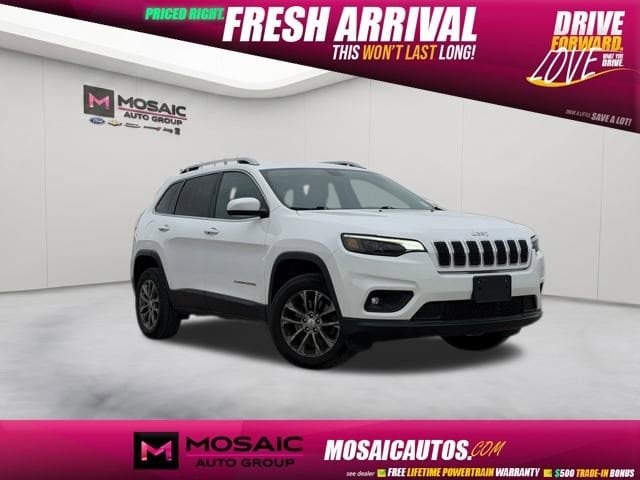 2019 Jeep Cherokee Latitude Plus 4X4's photo