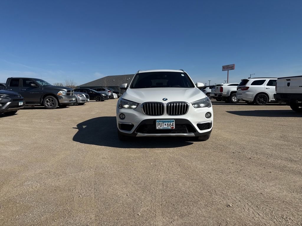 Used 2018 BMW X1 28i with VIN WBXHT3C37J5K32040 for sale in Zumbrota, Minnesota