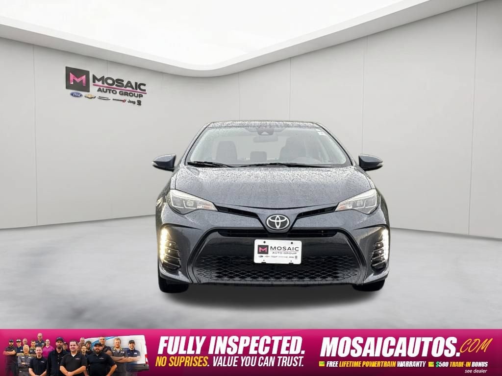 Used 2017 Toyota Corolla SE with VIN 2T1BURHE3HC773967 for sale in Zumbrota, Minnesota