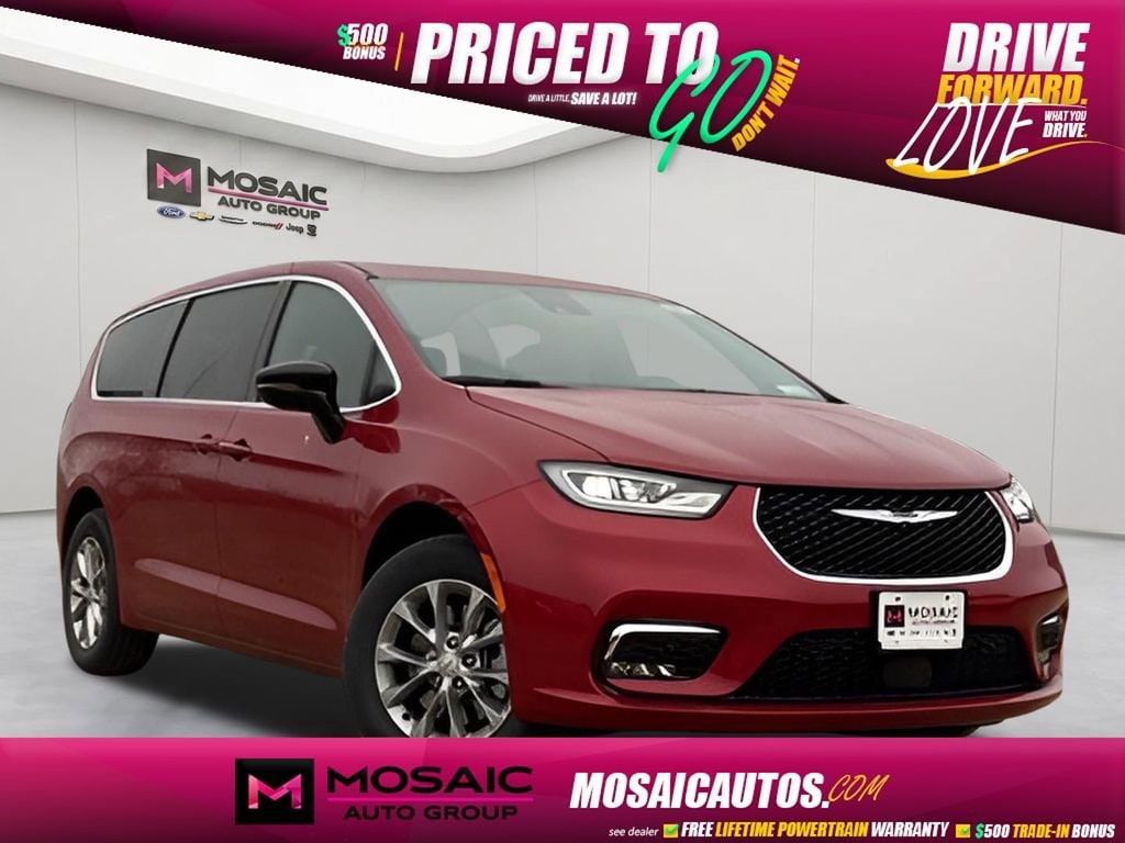 2026 Chrysler Pacifica Select AWD's photo