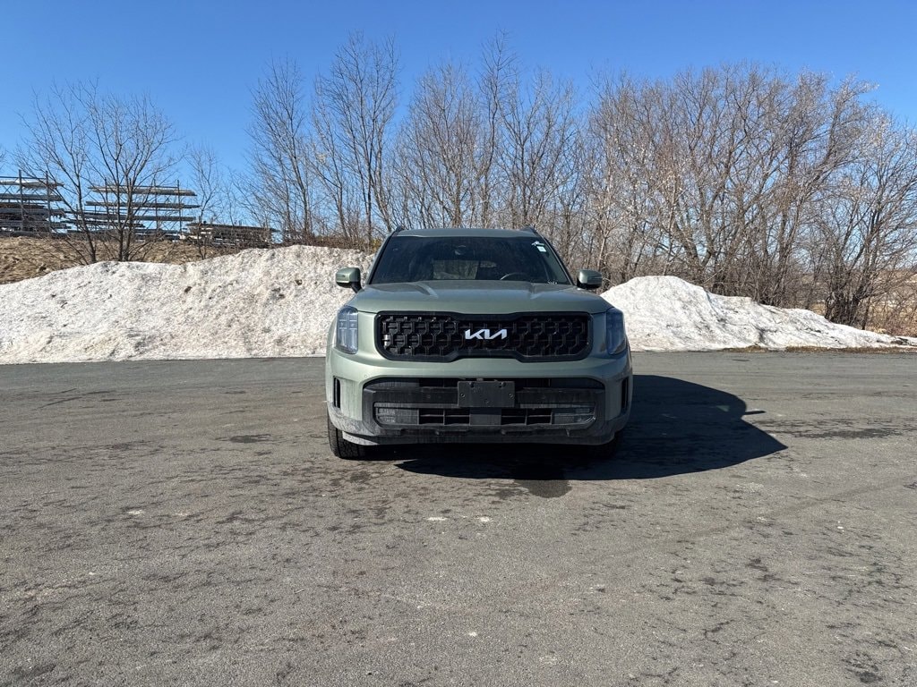 Used 2024 Kia Telluride X-Pro with VIN 5XYP5DGC2RG560021 for sale in Zumbrota, Minnesota