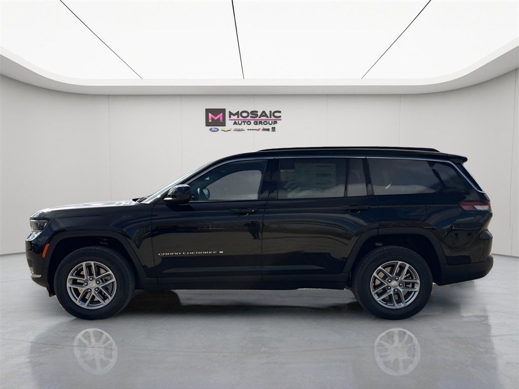 New 2025 Jeep Grand Cherokee L Laredo Sport Utility