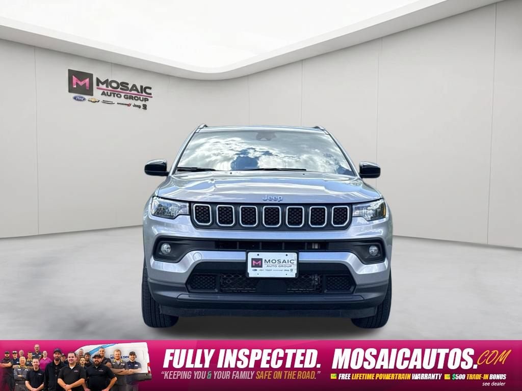 Used 2024 Jeep Compass Latitude with VIN 3C4NJDBN4RT595390 for sale in Zumbrota, Minnesota