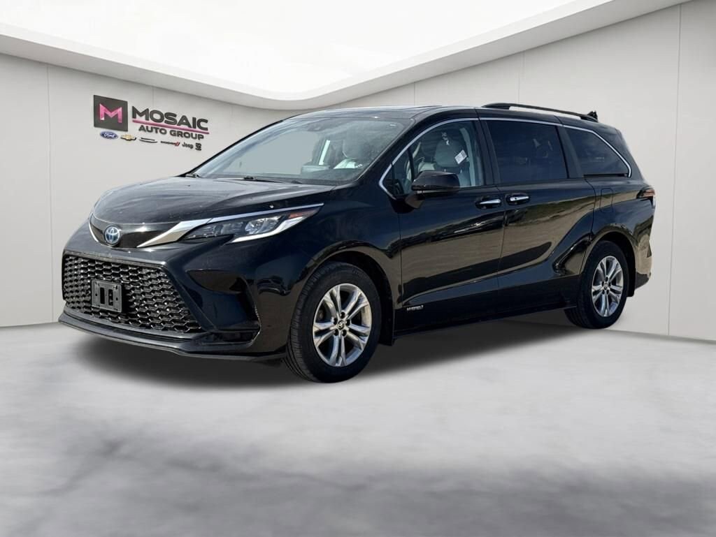 Used 2021 Toyota Sienna XSE 7 Passenger Van