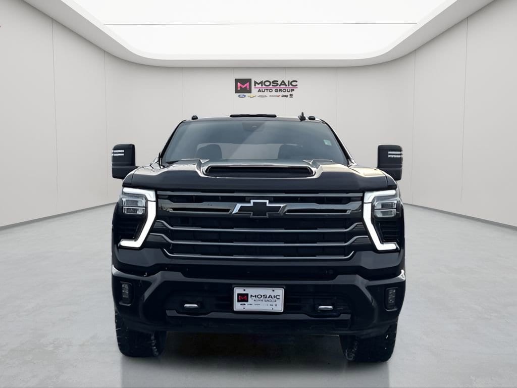 Used 2024 Chevrolet Silverado 2500HD High Country with VIN 1GC1YRE77RF263166 for sale in Zumbrota, Minnesota