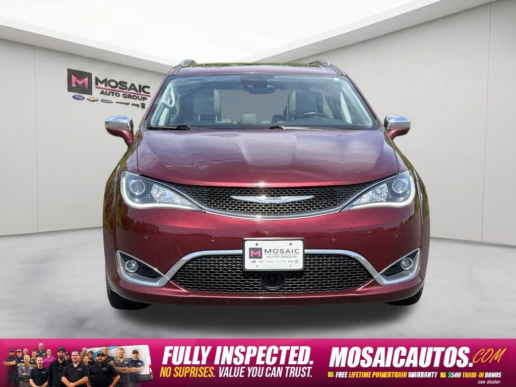 Used 2017 Chrysler Pacifica Limited with VIN 2C4RC1GG6HR585739 for sale in Zumbrota, MN