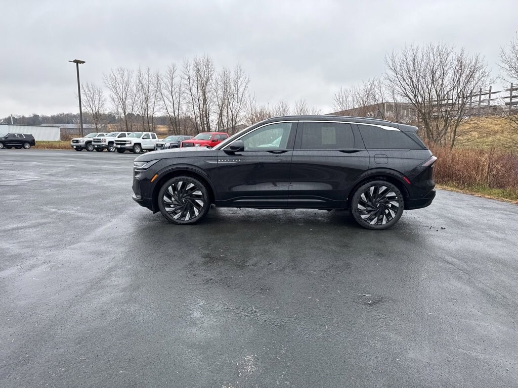 Used 2024 Lincoln Nautilus Black Label SUV