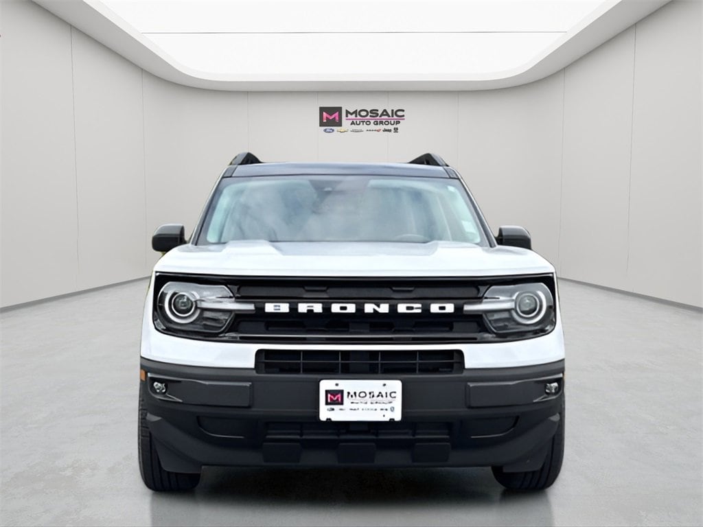 Used 2022 Ford Bronco Sport Outer Banks with VIN 3FMCR9C65NRD13233 for sale in Zumbrota, Minnesota