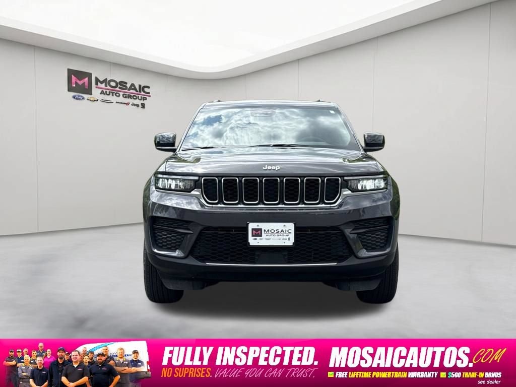 Used 2024 Jeep Grand Cherokee Laredo with VIN 1C4RJHAG2RC124538 for sale in Zumbrota, Minnesota
