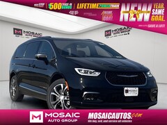 2026 Chrysler Pacifica Pinnacle Passenger Van