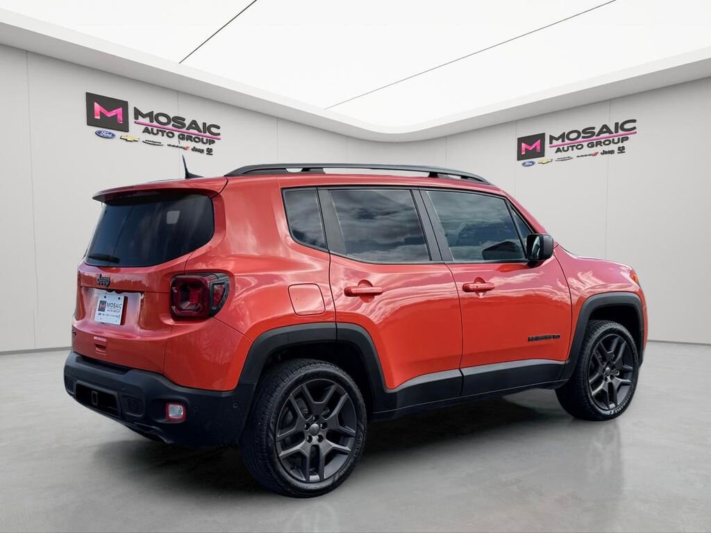 Used 2021 Jeep Renegade Latitude SUV