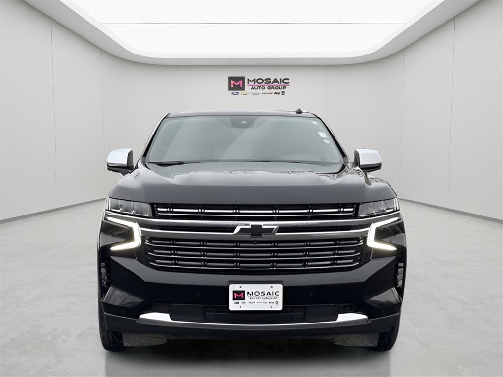 Used 2023 Chevrolet Suburban Premier with VIN 1GNSKFKL3PR273346 for sale in Zumbrota, Minnesota