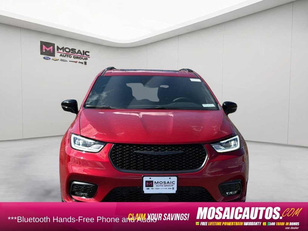 New 2026 Chrysler Pacifica Select Passenger Van