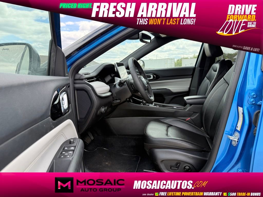 2025 Jeep Compass Limited 4X4's photo
