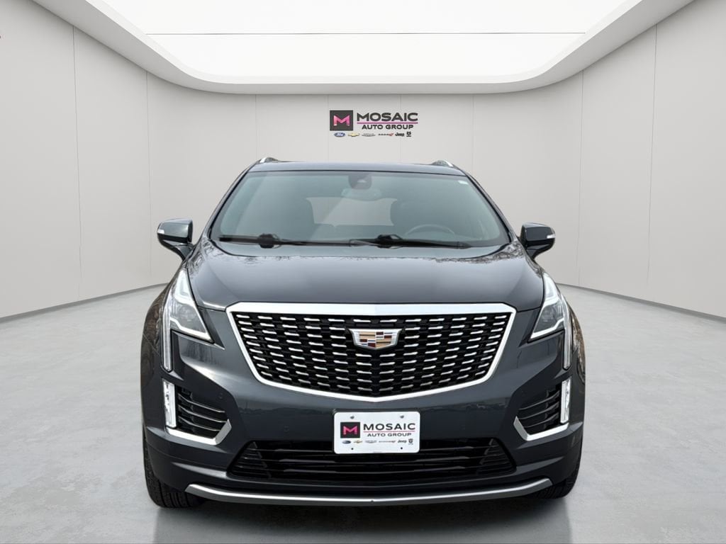 Used 2021 Cadillac XT5 Premium Luxury with VIN 1GYKNDR48MZ149839 for sale in Zumbrota, Minnesota