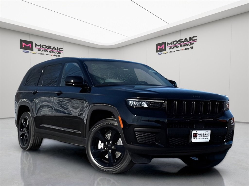 New 2025 Jeep Grand Cherokee L Laredo Sport Utility