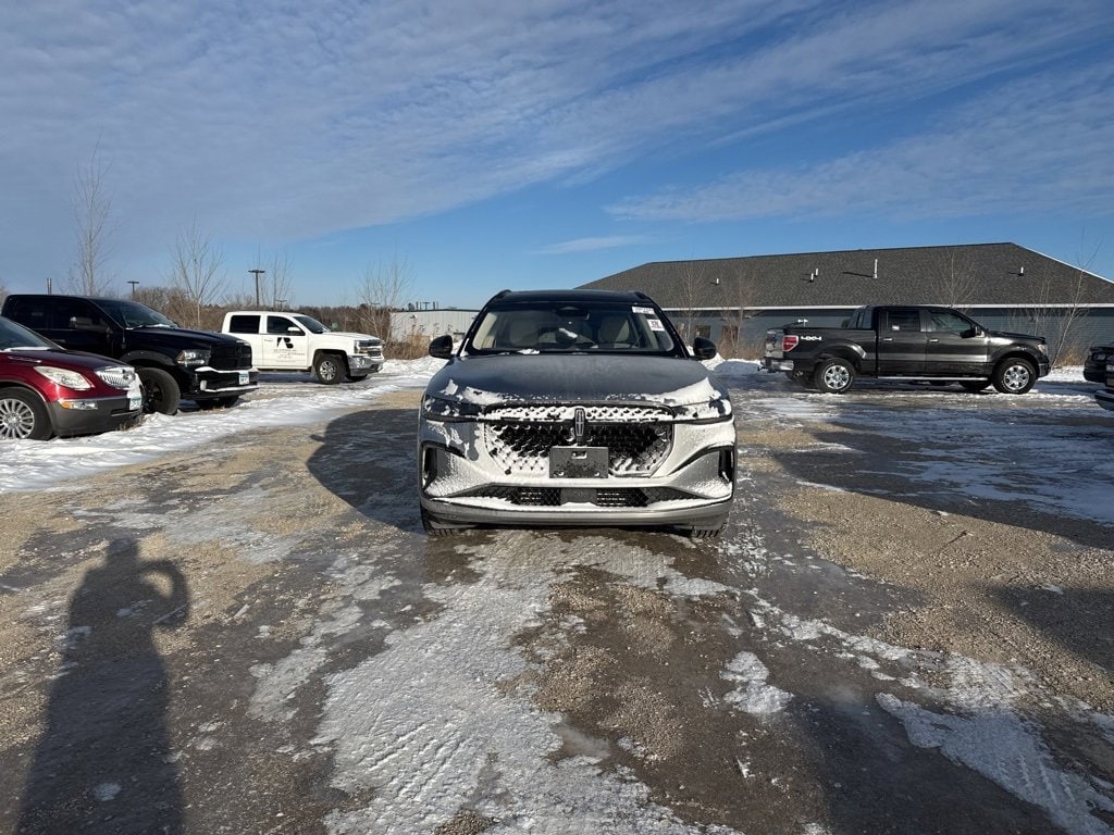 Used 2024 Lincoln Nautilus Black Label with VIN 5LMPJ9JA6RJ786166 for sale in Zumbrota, Minnesota