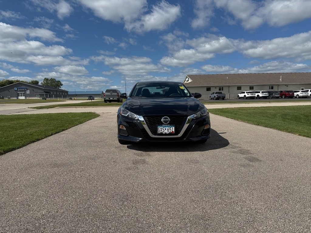 Used 2020 Nissan Altima S with VIN 1N4BL4BV3LC280540 for sale in Zumbrota, Minnesota