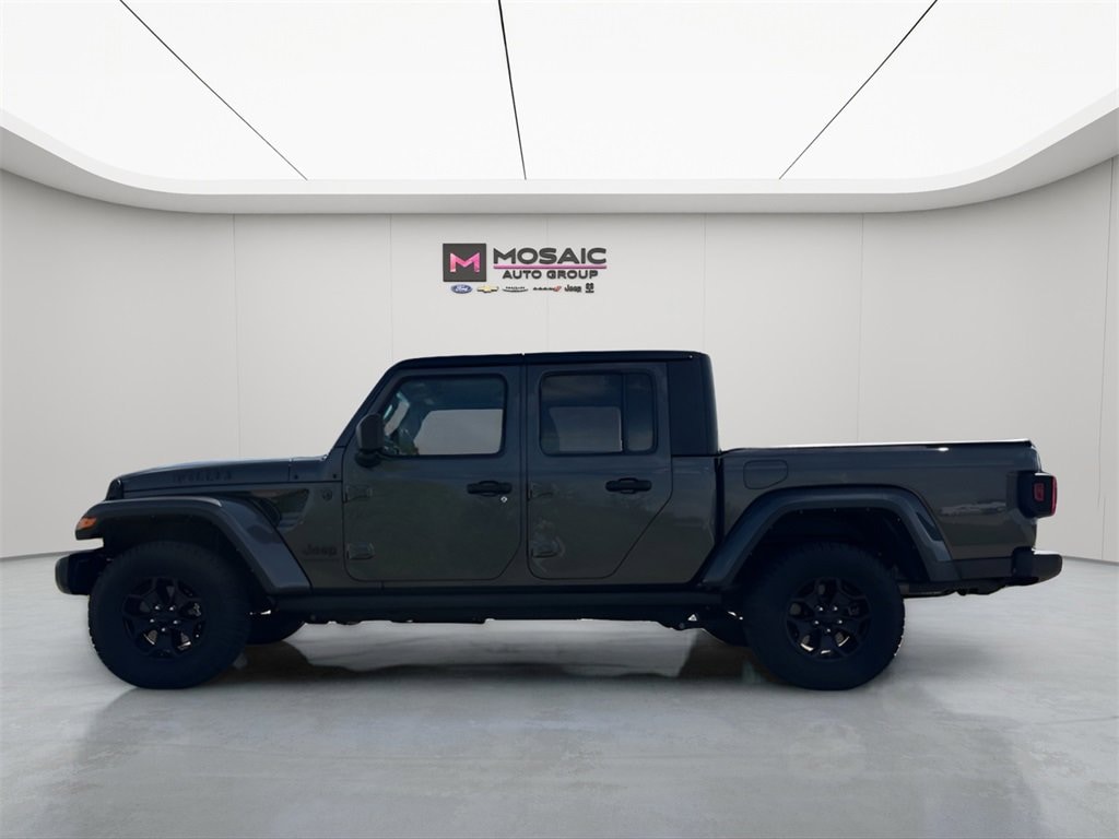 Used 2022 Jeep Gladiator Sport Truck Crew Cab