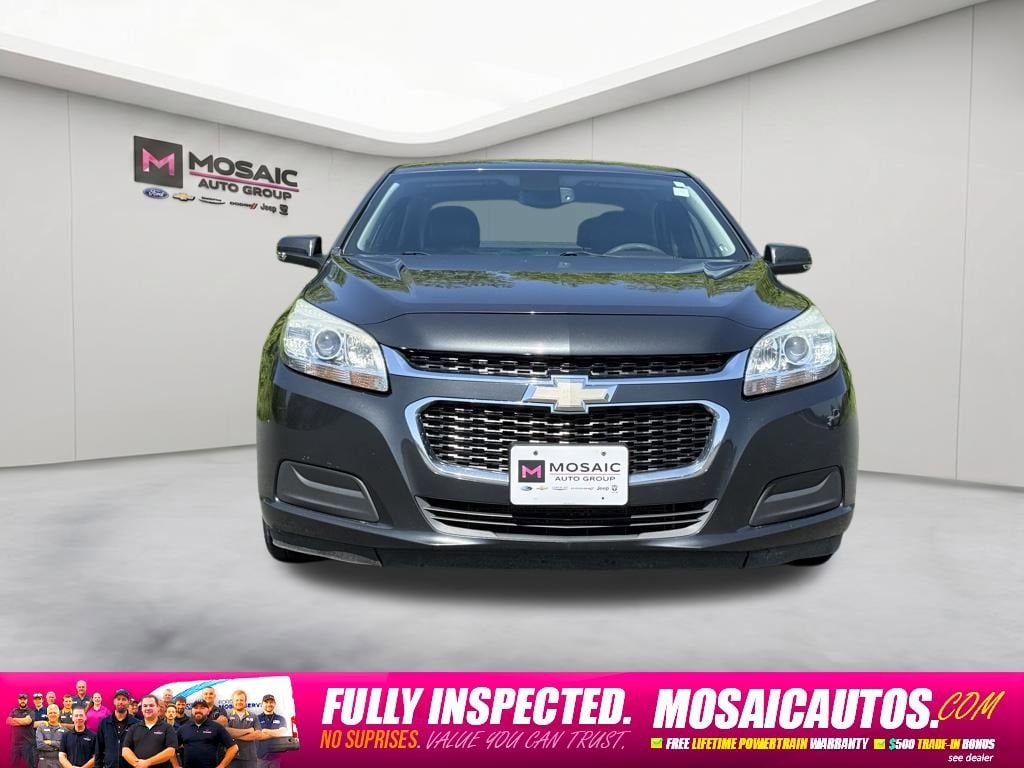 Used 2015 Chevrolet Malibu 1LT with VIN 1G11C5SL5FF157117 for sale in Zumbrota, Minnesota