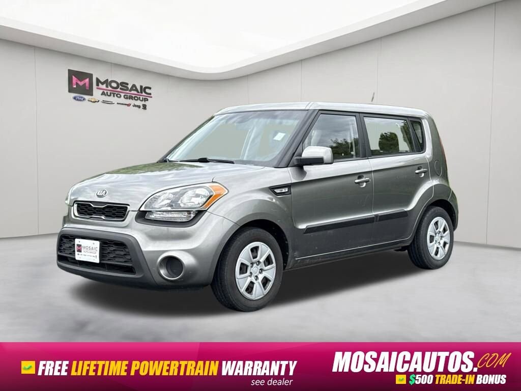 Used 2013 Kia Soul Base Hatchback