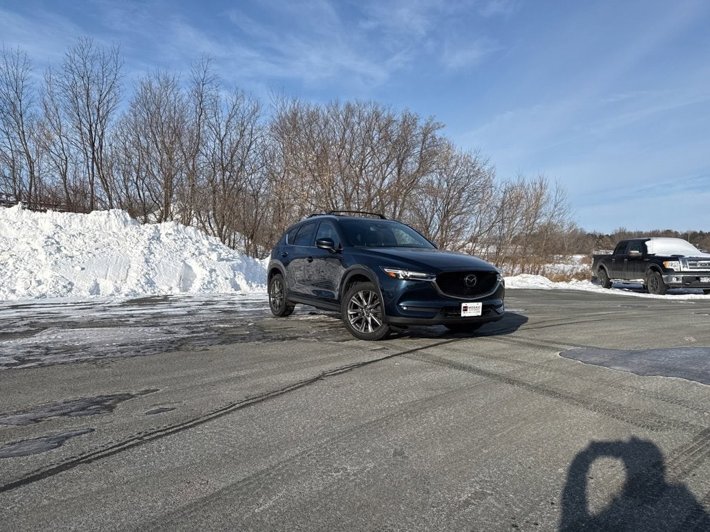 2020 Mazda CX-5 Signature's photo