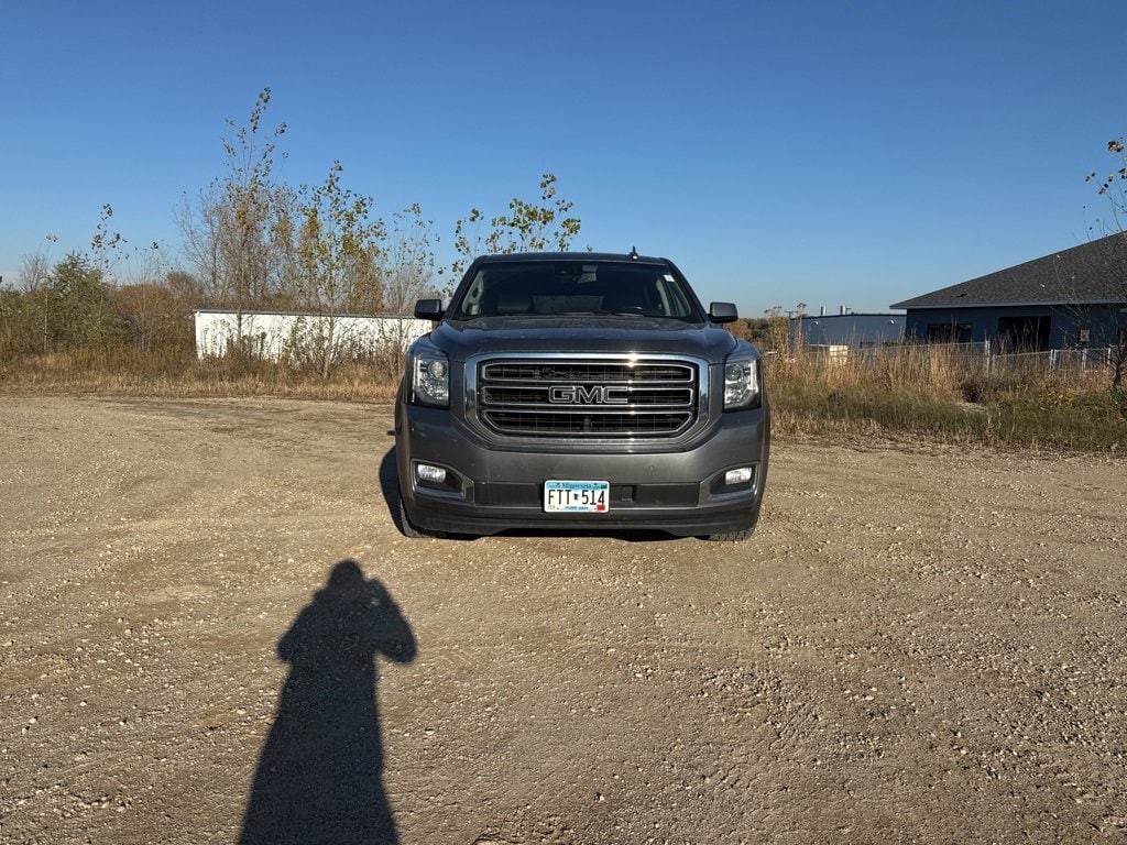 Used 2019 GMC Yukon SLT with VIN 1GKS2BKC5KR170203 for sale in Zumbrota, Minnesota