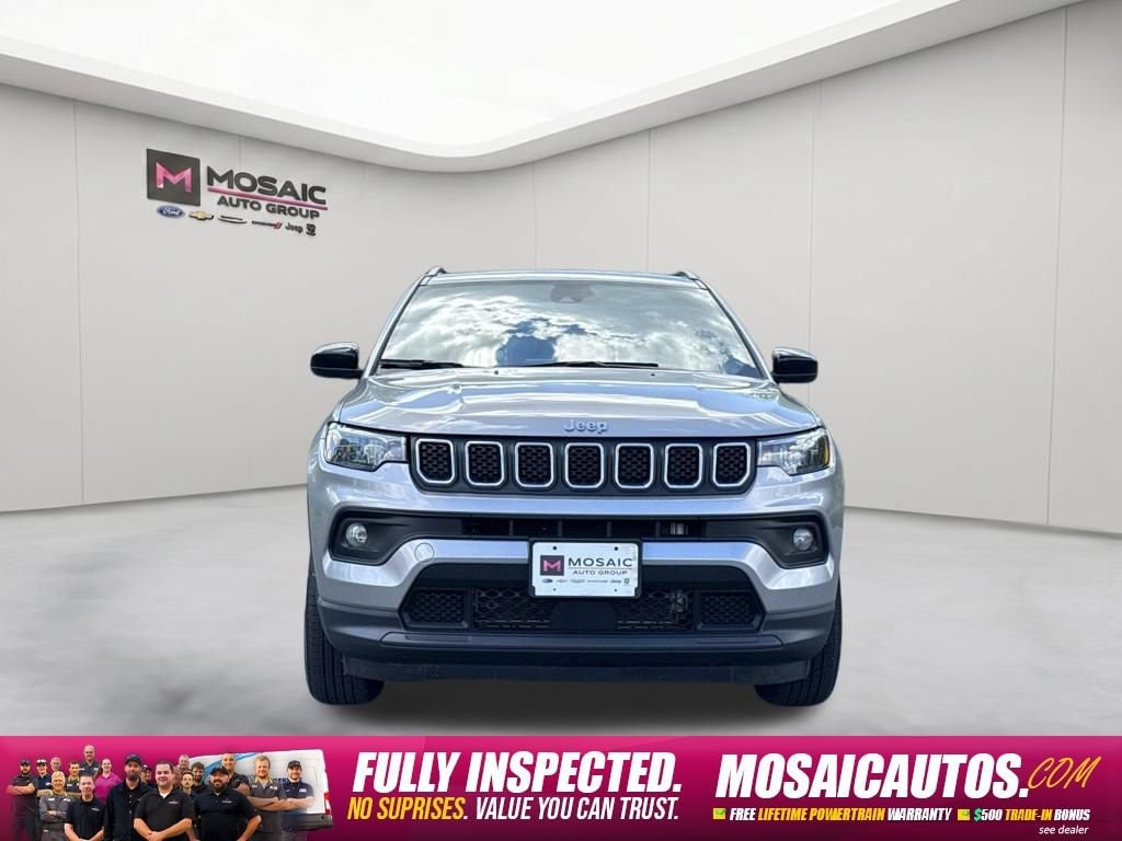 Used 2024 Jeep Compass Latitude with VIN 3C4NJDBN4RT595390 for sale in Zumbrota, Minnesota