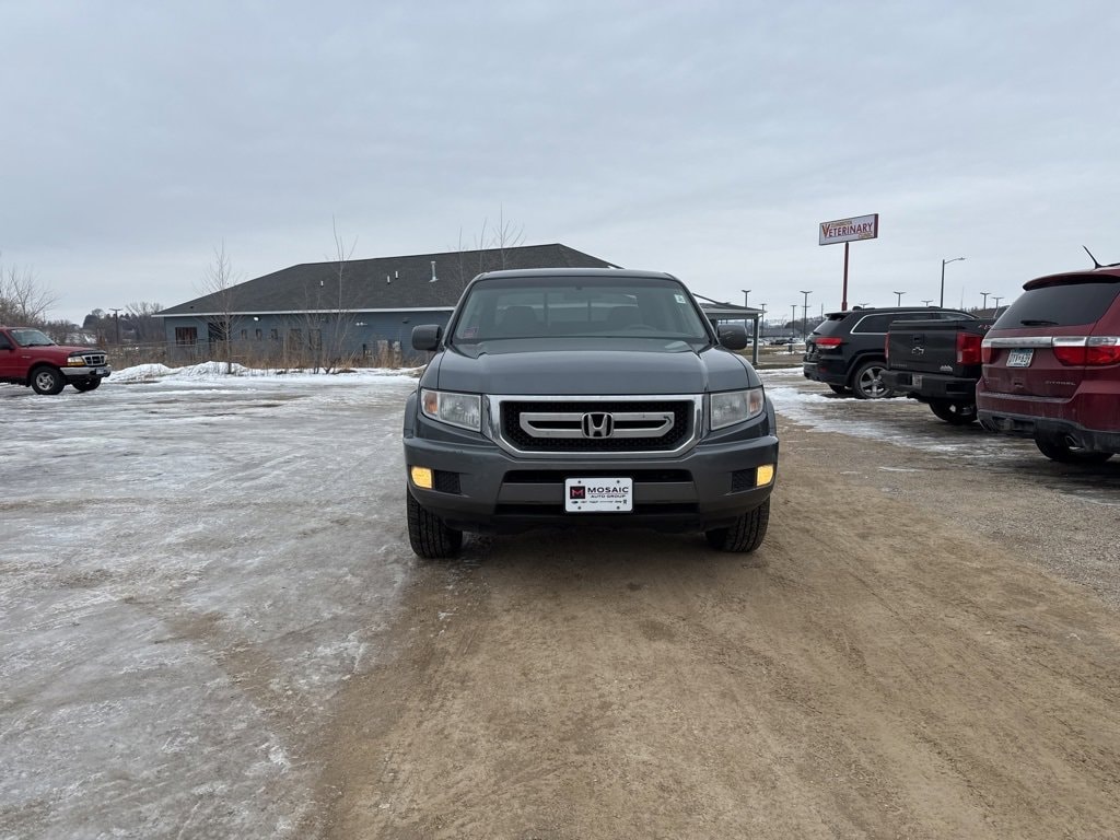 Used 2011 Honda Ridgeline RTS with VIN 5FPYK1F44BB001886 for sale in Zumbrota, Minnesota