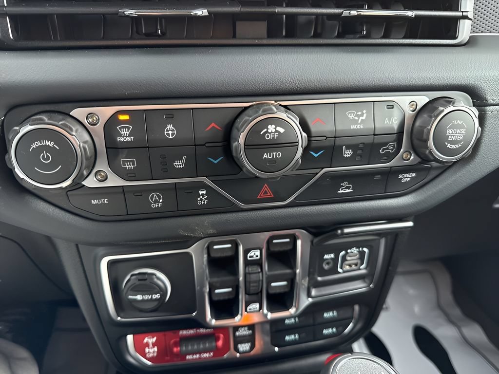 2026 Jeep Wrangler 4-Door Rubicon - Photo 16